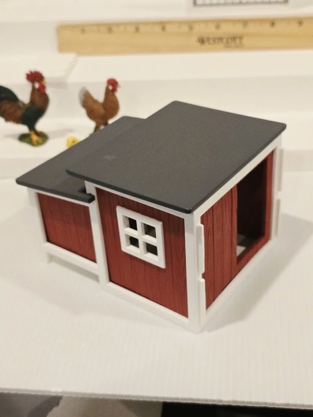 Schleich Farm World Chicken Coop Playset
